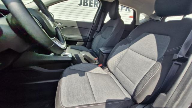 Renault Captur image 3