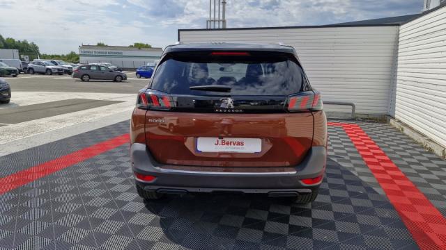 Peugeot 5008 image 2