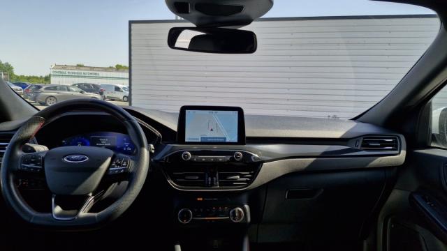 Ford Kuga image 4