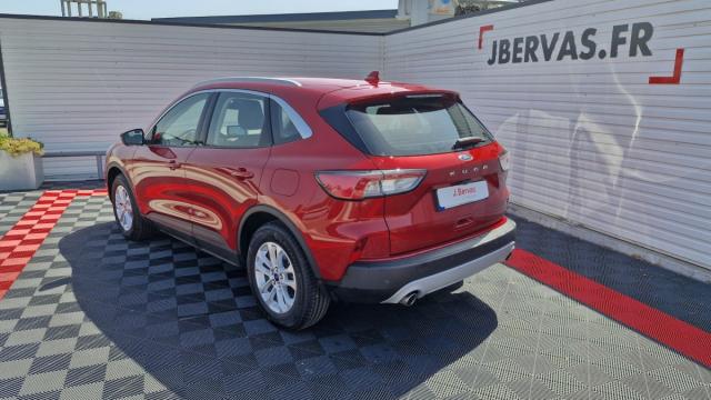 Ford Kuga image 2