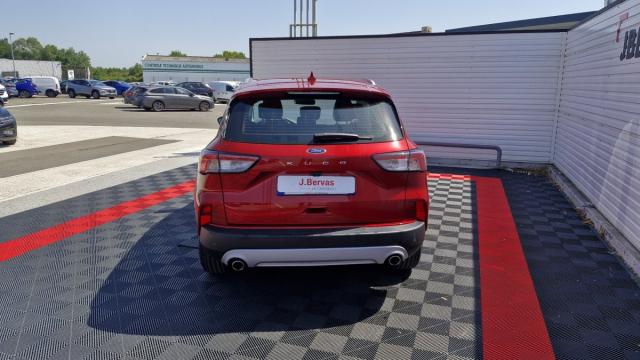 Ford Kuga image 8