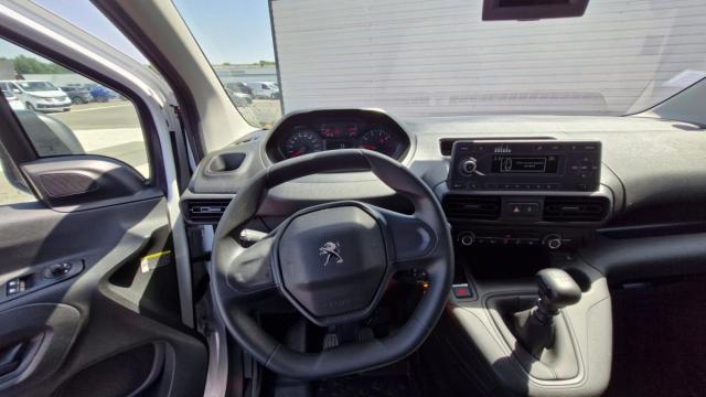 Peugeot Partner image 1