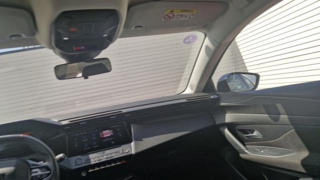 Peugeot 308 image 1