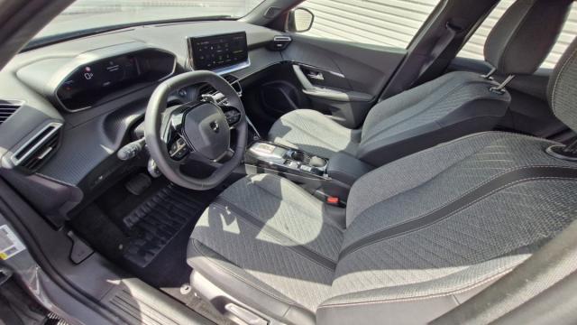 Peugeot 2008 image 5
