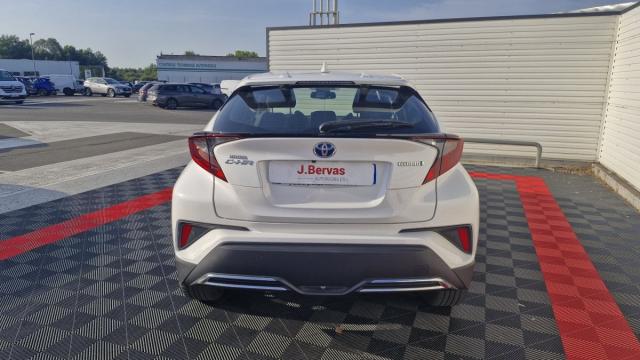 Toyota C-Hr image 7