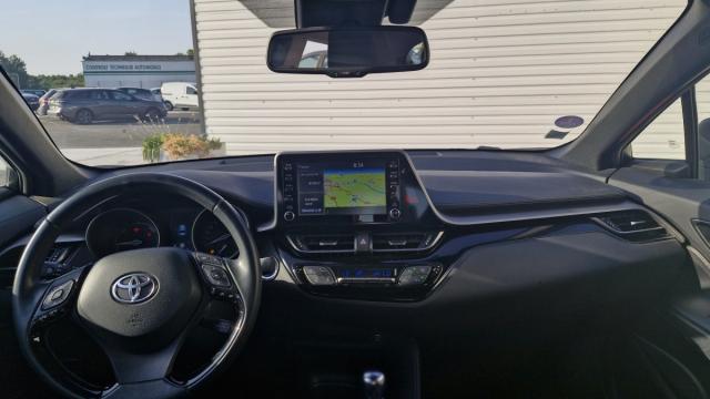 Toyota C-Hr image 8