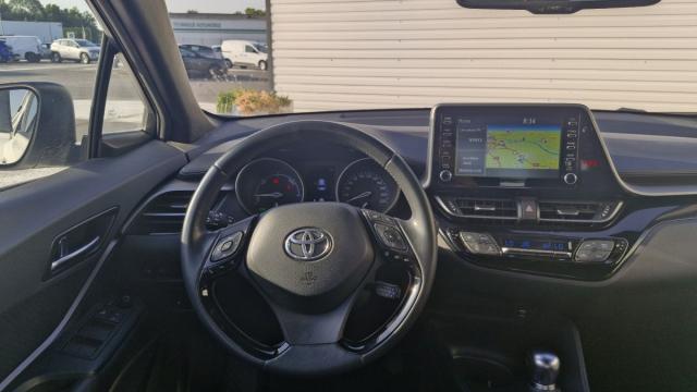 Toyota C-Hr image 9