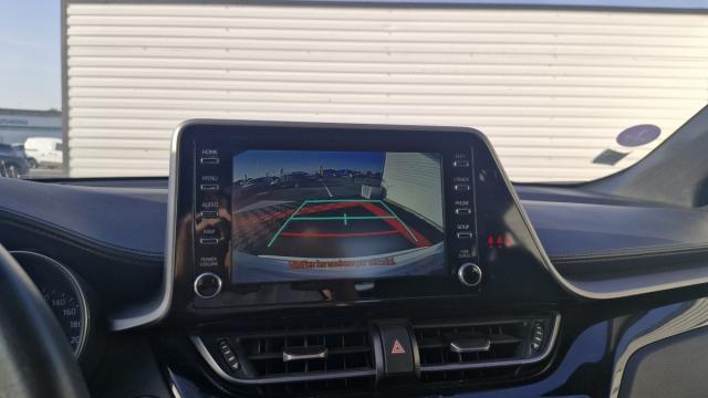 Toyota C-Hr image 1