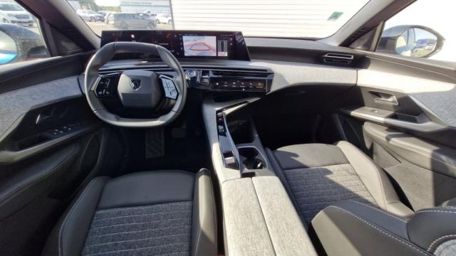 Peugeot 5008 image 2
