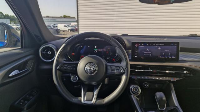 Alfa Romeo Tonale image 2