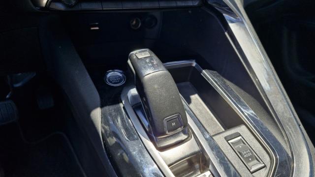 Peugeot 3008 image 5