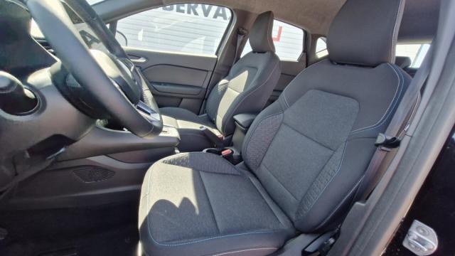 Renault Captur image 2