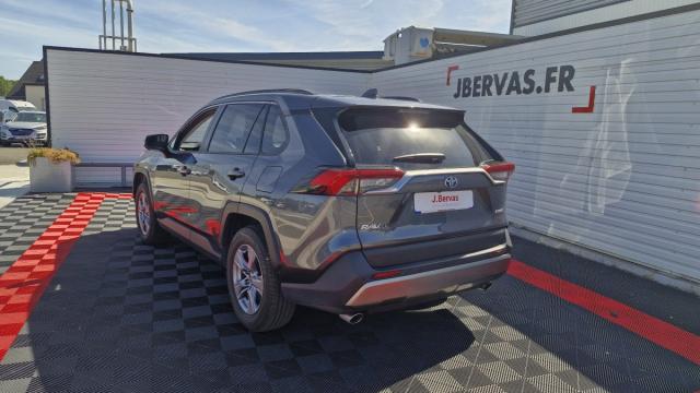 Toyota Rav4 image 6