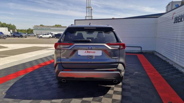 Toyota Rav4 image 7