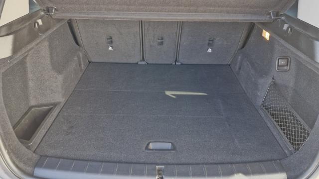 Bmw X1 image 2