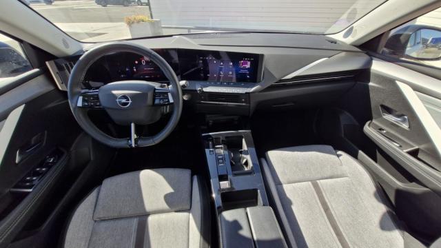 Opel Astra image 1