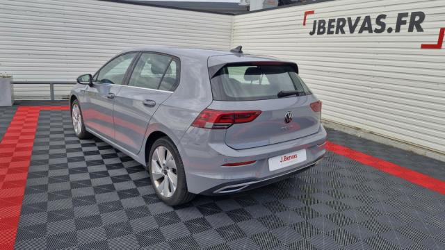 Volkswagen Golf image 1
