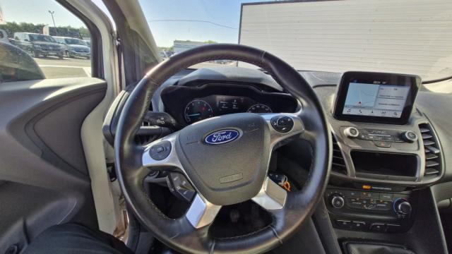 Ford Transit Connect image 9