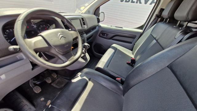 Citroen Jumpy image 2