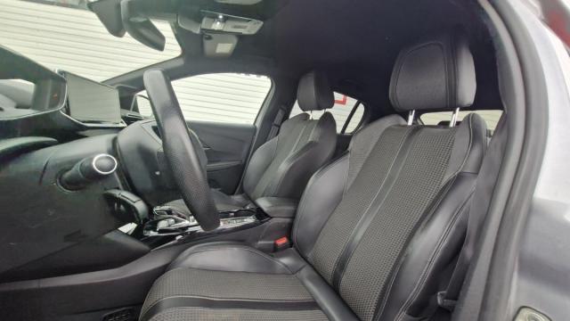 Peugeot 208 image 1