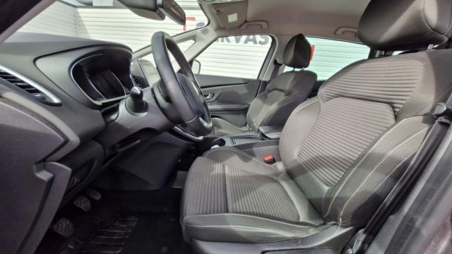 Renault Grand Scénic image 6