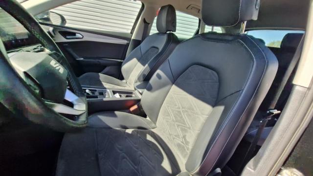 Seat Leon image 2