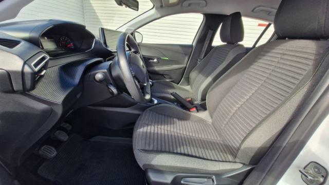 Peugeot 208 image 4