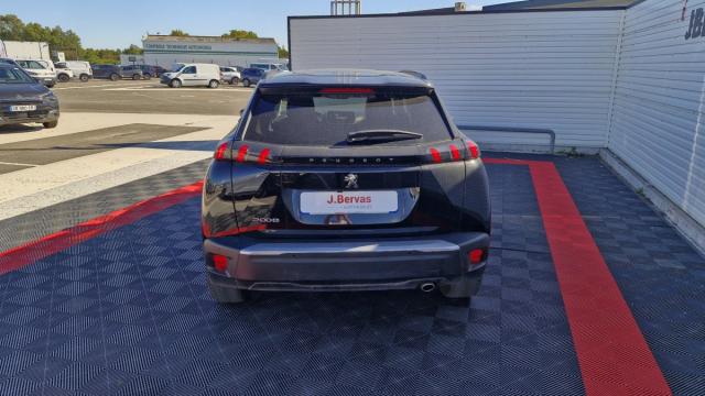 Peugeot 2008 image 1