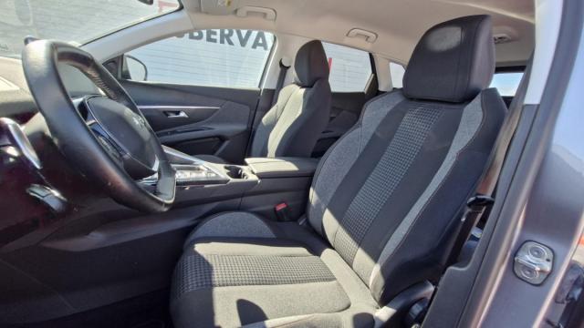 Peugeot 3008 image 8