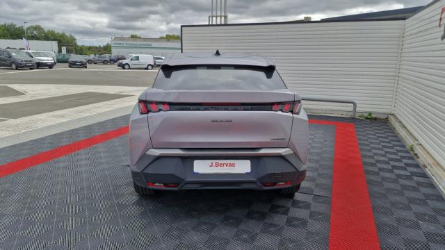 Peugeot 3008 image 1