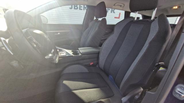 Peugeot 5008 image 6