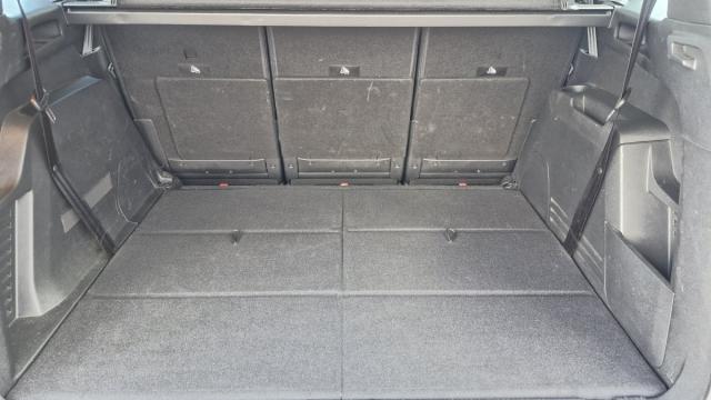 Peugeot 5008 image 2