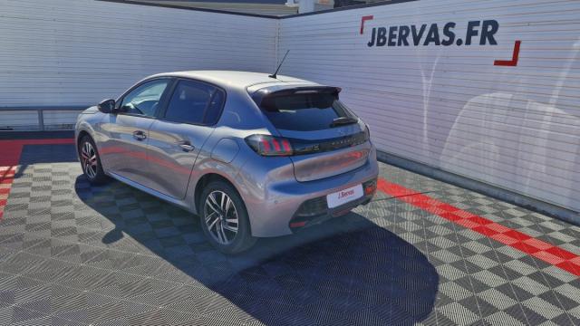 Peugeot 208 image 7