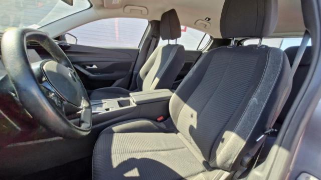 Peugeot 308 image 1