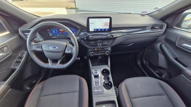 Ford Kuga image 4