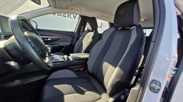 Peugeot 3008 image 6