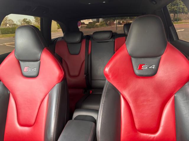 Audi S4 Avant image 1