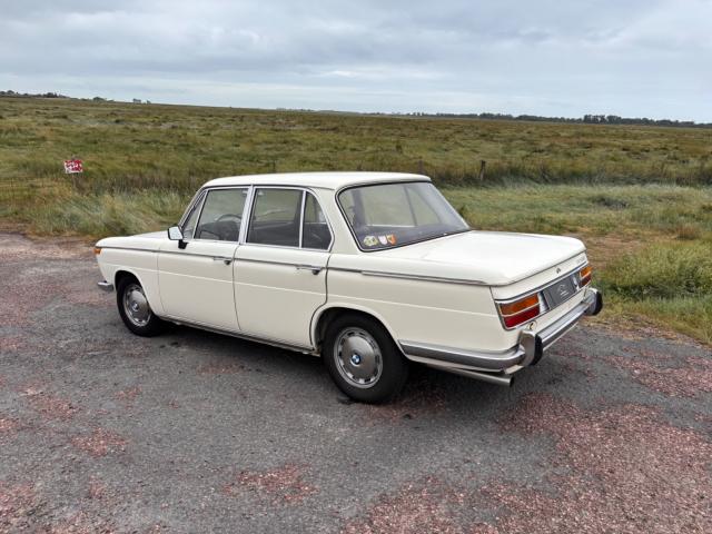 Bmw Bmw 2000 image 4