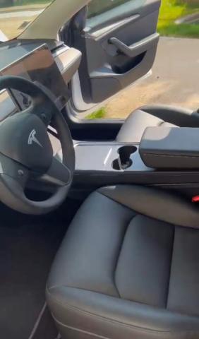Tesla Model 3 image 5