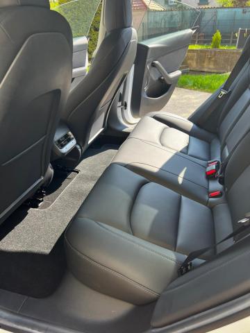 Tesla Model 3 image 2
