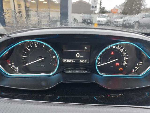 Peugeot 2008 image 3