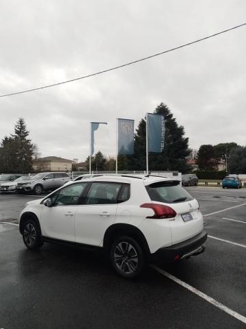 Peugeot 2008 image 5