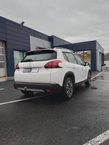 Peugeot 2008 image 1