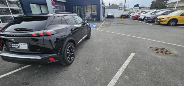 Peugeot 2008 image 3