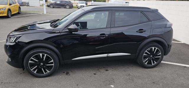 Peugeot 2008 image 6