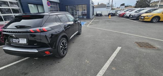Peugeot 2008 image 9