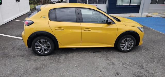 Peugeot 208 image 5