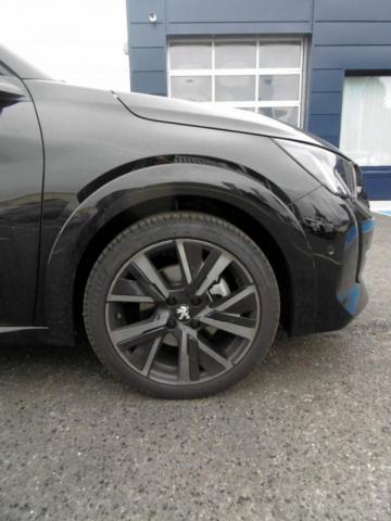 Peugeot 208 image 3