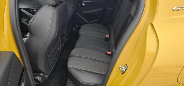 Peugeot 208 image 6