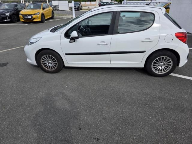 Peugeot 207 image 4